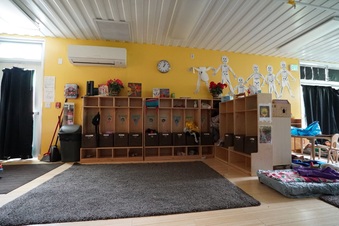 Enlarge photo 18