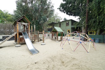 Enlarge photo 38