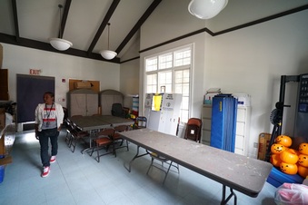 Enlarge photo 35