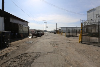 Enlarge photo 83