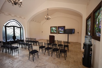 Enlarge photo 52