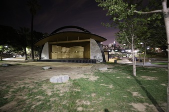 Enlarge photo 16