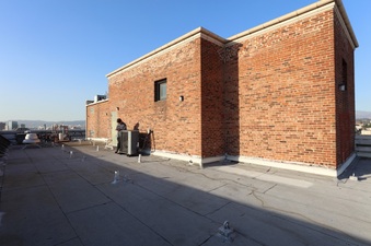 Enlarge photo 13