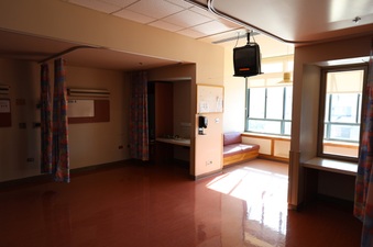 Enlarge photo 18