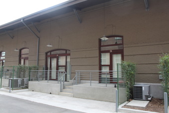 Enlarge photo 24
