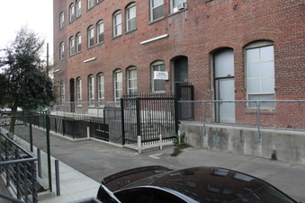 Enlarge photo 26