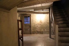 Enlarge photo 240