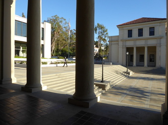 Enlarge photo 47