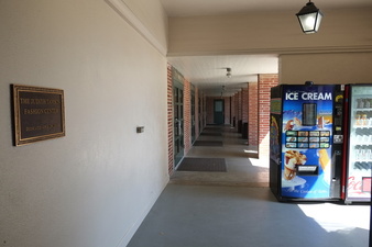 Enlarge photo 35