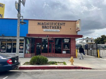 BLACK BARBER SHOP
