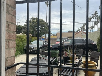 Enlarge photo 12