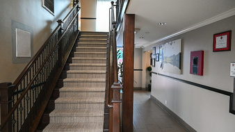 Enlarge photo 75