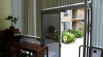 Enlarge photo 24