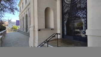 Enlarge photo 4
