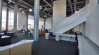 Enlarge photo 34