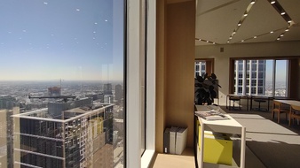 Enlarge photo 35