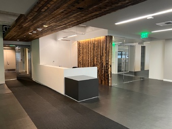 Wilshire Courtyard - Area 2 - 4th Fl