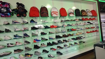 Enlarge photo 27