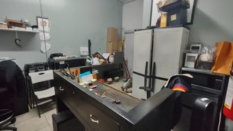 Enlarge photo 15