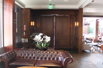 Enlarge photo 24