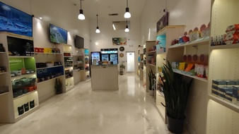 Enlarge photo 29