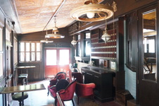 Enlarge photo 37