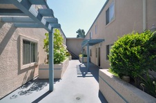 Enlarge photo 22