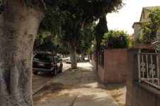 Enlarge photo 2
