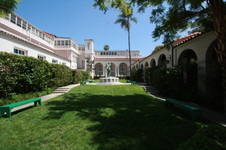Enlarge photo 2