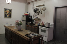 Enlarge photo 18