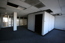 Enlarge photo 33