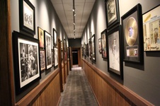 Enlarge photo 38