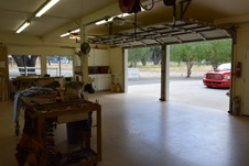 Enlarge photo 89