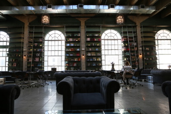 Enlarge photo 2