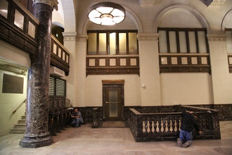 Enlarge photo 2
