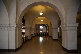 Enlarge photo 52