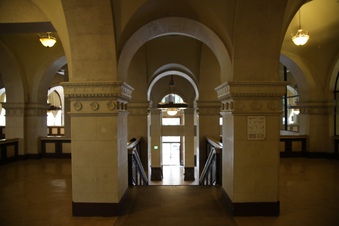 Enlarge photo 56