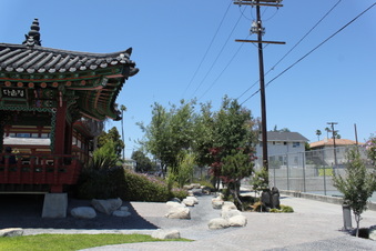 Enlarge photo 13