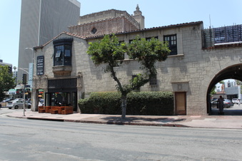 Enlarge photo 37