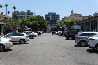Enlarge photo 13