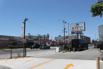 Enlarge photo 22