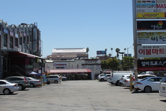Enlarge photo 24