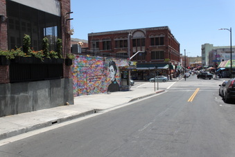 Enlarge photo 24