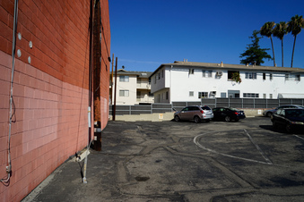 Enlarge photo 8