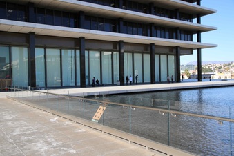 Enlarge photo 76