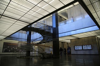 Enlarge photo 106
