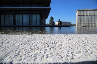 Enlarge photo 127