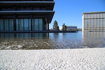 Enlarge photo 128