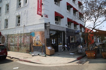 Enlarge photo 42