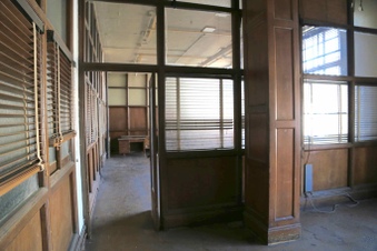 Enlarge photo 46